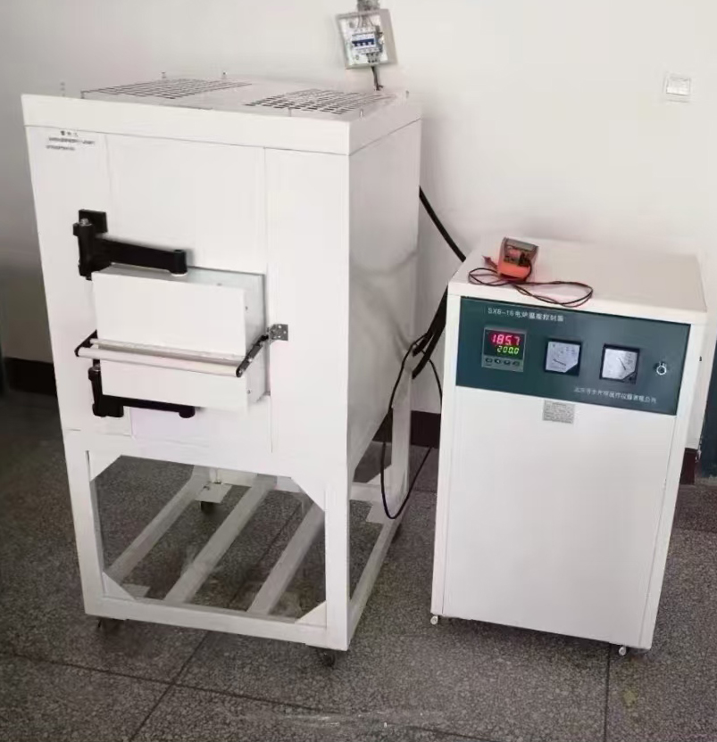 実験室用の高品質の1600Cマフル炉