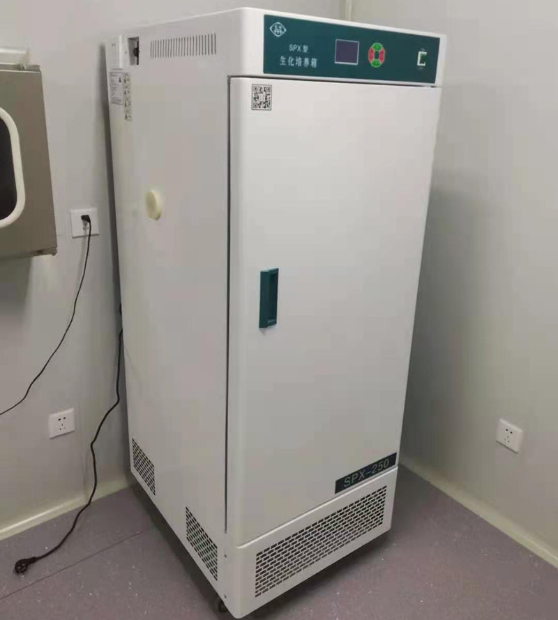 ラボ用のBODインキュベーター