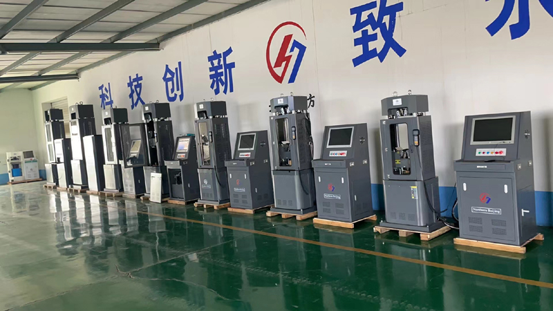 コンクリート圧縮試験機