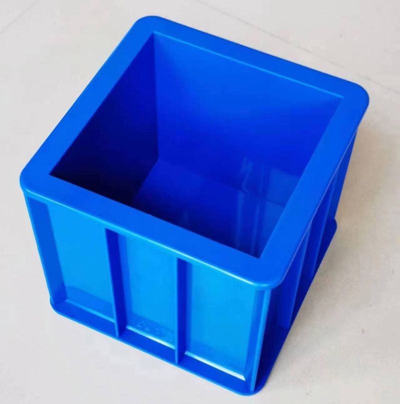 プラスチックコンクリートキューブ型